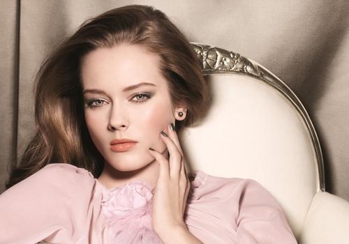 产后皮肤蜡黄怎么办 4招恢复红润皮肤