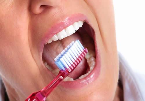 小苏打刷牙的危害