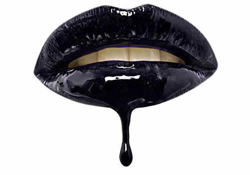 涂了口红后嘴唇变黑 原因和解决方法都帮你找好了，赶紧get！