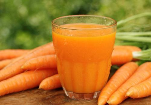 脸上长斑如何去除 果蔬汁就能搞定