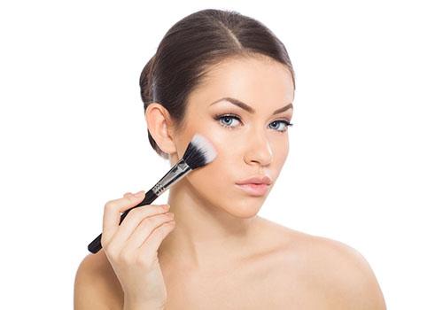 先用补水仪还是先敷面膜