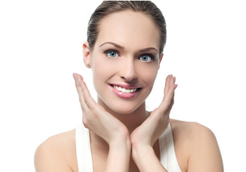 脸部美白的最快方法 4个方法帮你美白