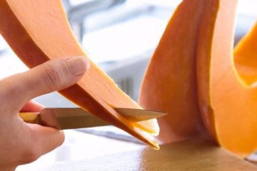 南瓜皮的好处 南瓜不能同什么一起吃
