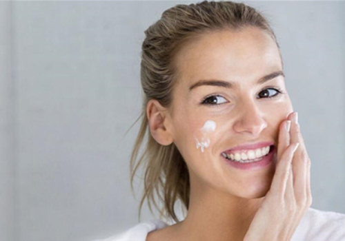 皮肤被晒红了怎么办 教你几招轻松搞定