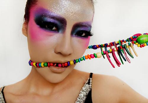 眼妆不卸干净的后果