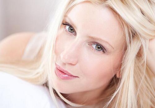 女性皮肤暗黄怎么调理 5招帮你轻松解决