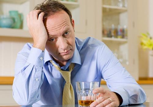 喝酒不能吃什么药 酒后千万别碰这些药物