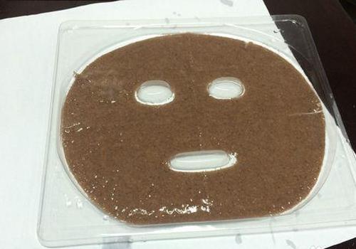 海藻和牛奶调面膜起什么作用 海藻牛奶面膜效果真棒,快来试试!