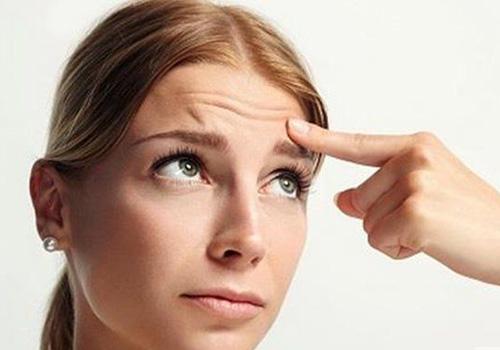 皮肤出油长痘怎么办 4个方法消除痘痘