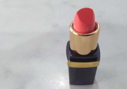 口红不掉色添加了什么 不掉色口红的安全性究竟有多高？看了你就明白！