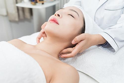 经期一定不能纹眉吗 为什么月经期间不能纹眉