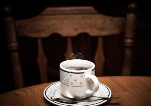 喝什么茶能快速丰胸 常喝这款茶让你秒变奶牛