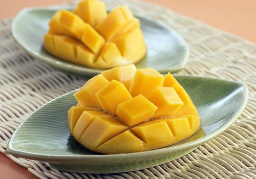 芒果皮可以敷脸吗 芒果皮敷脸好吗