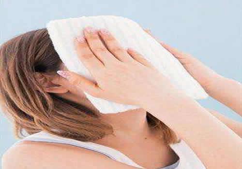 热毛巾敷脸能祛斑吗 热毛巾敷脸有什么作用