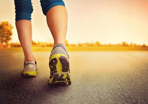 跑步减肥遇到瓶颈期怎么办 教你平静度过