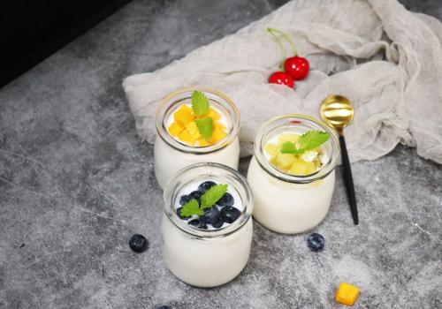 过期七天的酸奶能喝吗 酸奶过期多久不能喝了