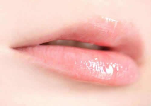 唇膜可以当做唇膏用吗 唇膜跟唇膏的区别