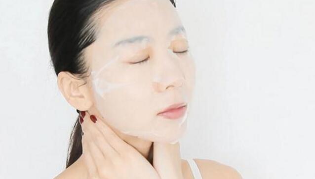 面膜能天天敷吗 面膜过度使用恐造成接触性皮肤炎！