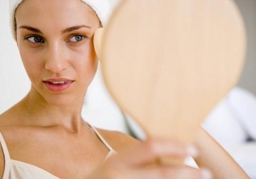 冬天皮肤干燥如何保养 4招助你保持水嫩一整天