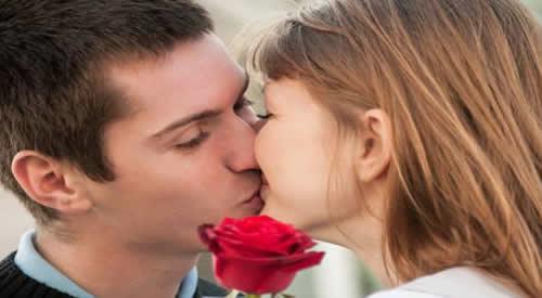 涂了口红接吻怎么办 这5招学会后，涂着口红也可以接吻