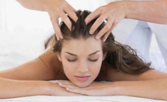 头皮养护知识 头皮毛孔比脸部毛孔大?头皮养护关键你要知道