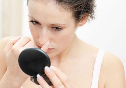 皮肤暗黄是什么引起的 日常改善肌肤暗黄的四个妙招