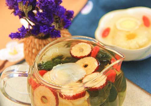 男人经常熬夜喝什么茶 喝喝这五款保健茶吧