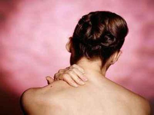 内分泌失调长痘痘怎么调理 针对自己的生活习惯做个调整