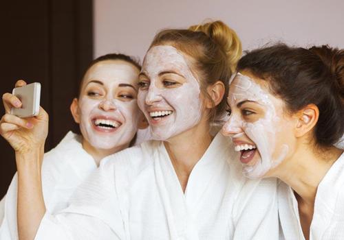 维生素e和珍珠粉调一起的效果 你知道要怎么调在一起做面膜吗？