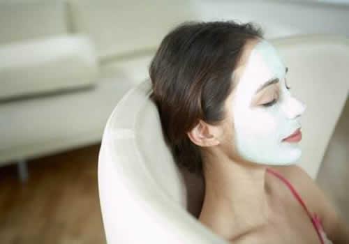 早晚都敷面膜好吗 再好的东西一天吃两次也消化不了
