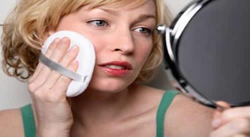 气垫bb霜和粉饼的使用顺序 正确的使用顺序让你的妆容更加精致