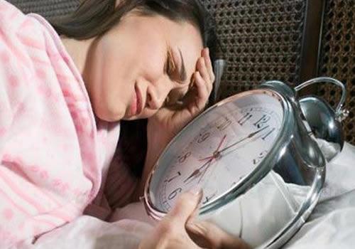 睡眠不足长痘痘怎么办 睡眠不足长痘,就该这么调理!