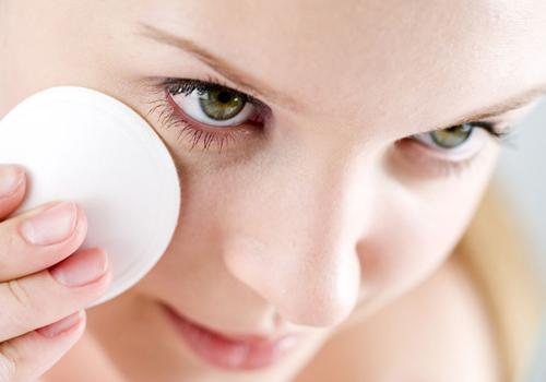 薄的卸妆棉为什么不适合卸妆 薄的卸妆棉适合用来做什么