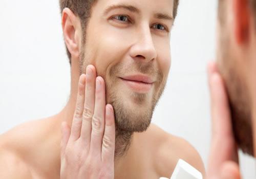 男士防晒霜的使用顺序 男人要用防晒霜，必须先知道这些知识！