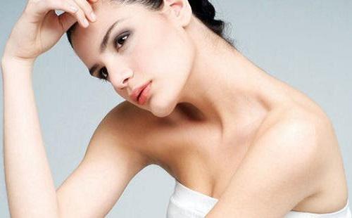 有褐色分泌物是怎么回事 月经后有褐色分泌物是怎么回事