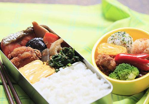 饭盒盖子被吸住了怎么办(保温饭盒盖子被吸住了怎么办)