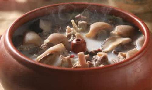 冬天坐月子能吃羊肉吗（夏天坐月子可以吃羊肉吗）