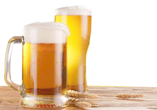 脑供血不足可以喝酒吗 脑部供血不足可以喝酒吗