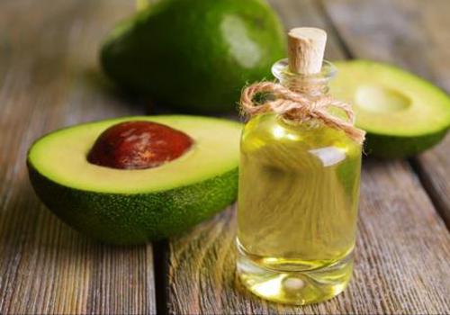 宝宝吃牛油果会便秘吗(小宝宝吃牛油果会便秘不)