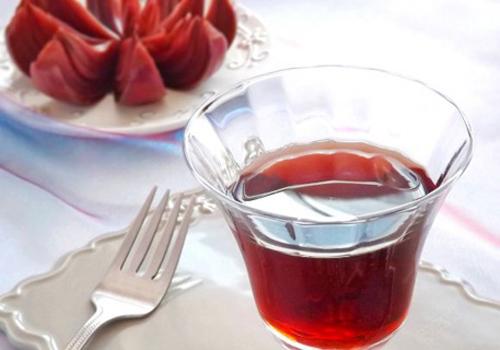 洋葱泡红酒能降血压吗 洋葱泡红酒降血脂吗