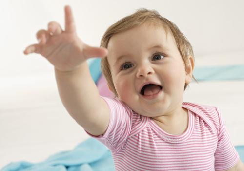 新生儿黄疸用什么草药洗澡 新生儿黄疸用什么草药洗澡怎么退的快