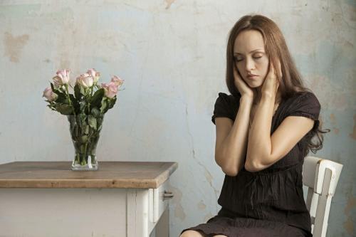 女人湿气重有什么表现(女人湿气重有什么表现吃什么药)