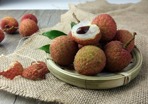 荔枝放冰箱要密封吗 荔枝放冰箱怎么保存