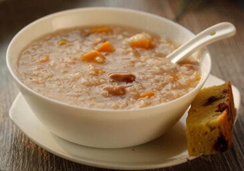 哺乳期吃什么奶水多 哺乳期吃什么奶水多还不胖