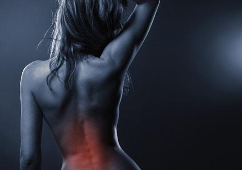 女人腰疼是什么原因引起的 经常腰疼是什么原因女