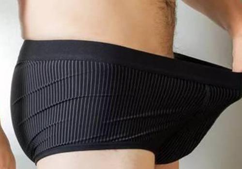 阴囊湿疹结痂是好是坏(阴囊湿疹结痂是不是严重了)