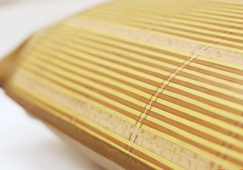 孩子睡了席子后身上又红又痒 睡了席子身上发痒