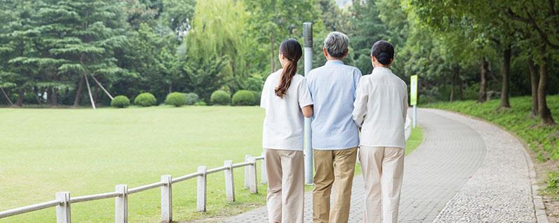 饭后散步多久比较好 饭后多久散步好不好