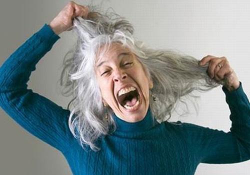 白头发会越拔越多吗 19长白头发会越拔越多吗