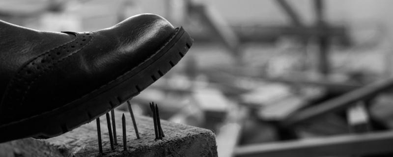 踩钉子中破伤风前兆（踩钉子中破伤风前兆怎么办）